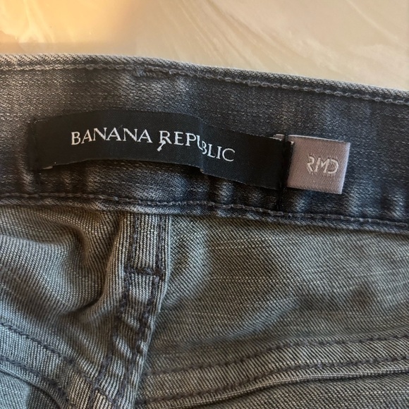 Banana Republic Men's Slim Fit Gray Jeans 30 x30 “Rapid Movement Denim” - Picture 6 of 7